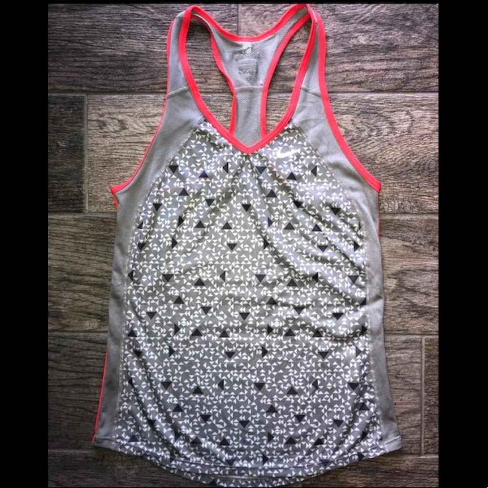 Adidas Racerback Athletic Tank Women’s XS Gray/Pink Abstract Geometric Print